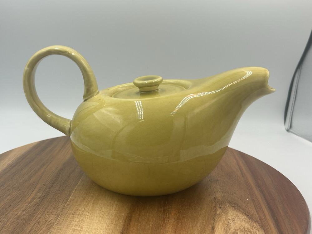 Vintage Russel Wright American Modern Art Pottery Teapot Chartreuse Yellow MCM